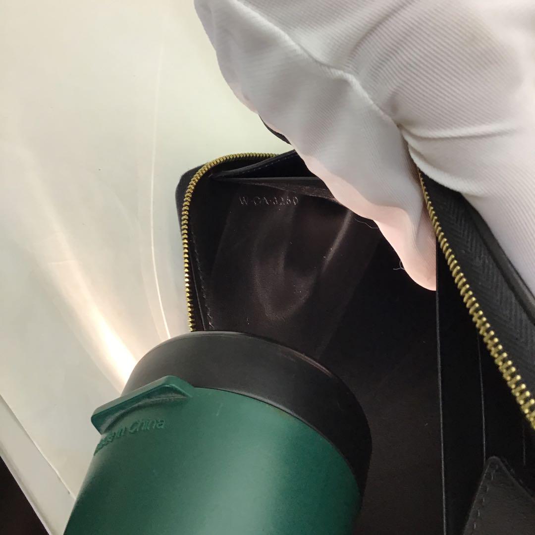 ‼️未使用‼️CÉLINE レザー　ラウンドファスナー　ブラック長財布