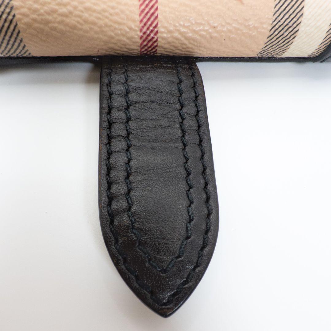 ✩ BURBERRY バーバリー ノバチェック PVC レザー 2つ折り