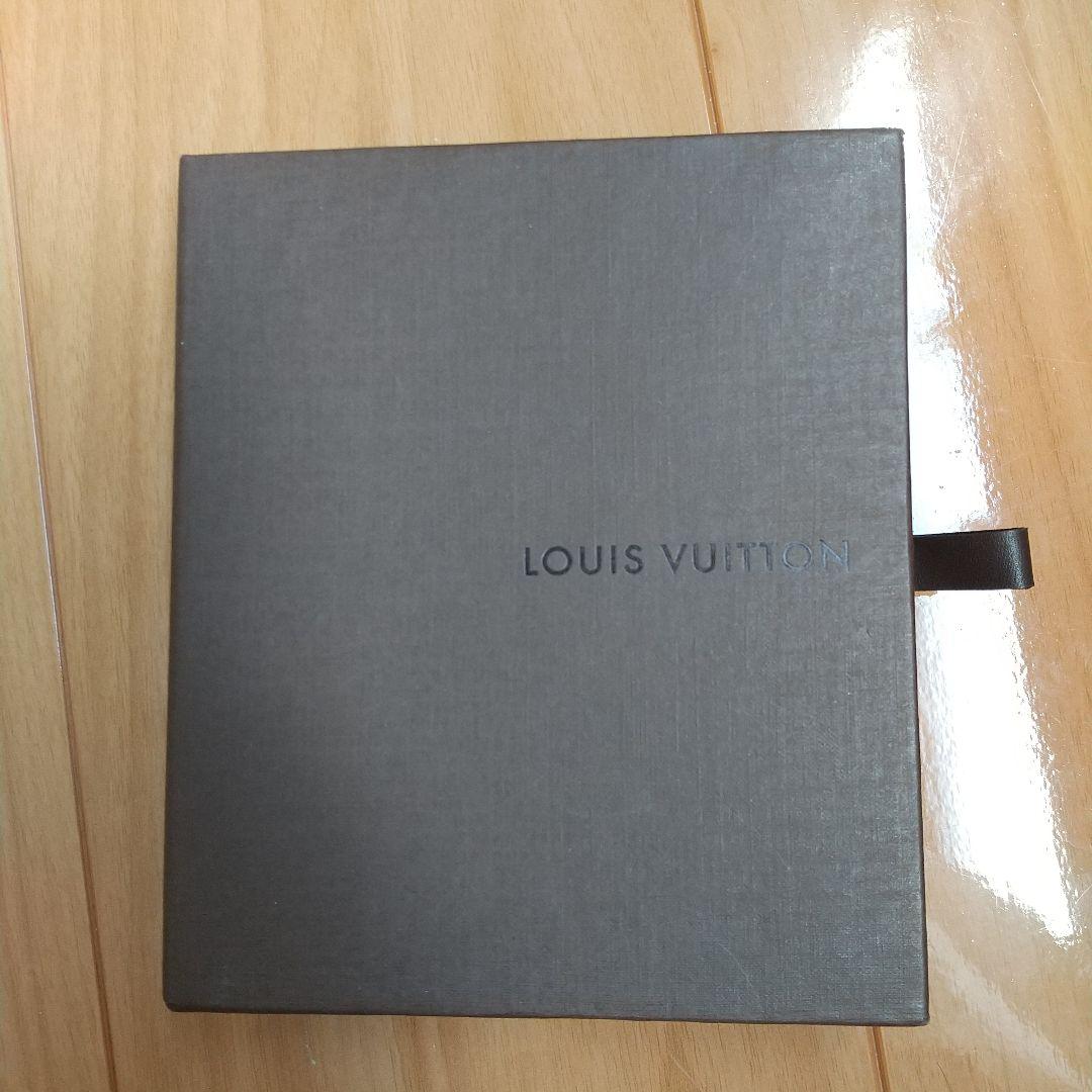 LOUIS VUITTON ベージュコインケース