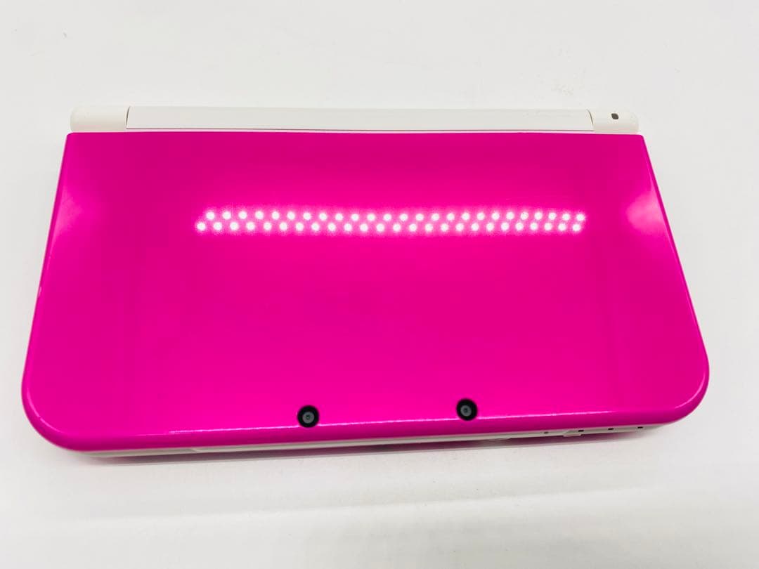 動作品 Newニンテンドー3DSLL ピンクホワイト目立った傷や汚れなし