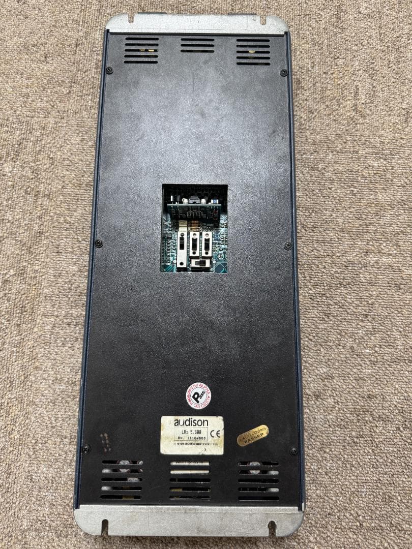 5chアンプ傷や汚れあり