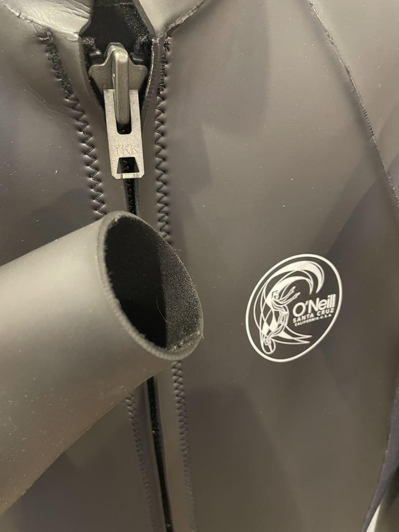 O'Neill ブラック 長袖タッパーロングジョンとのセットアップ購入も可能