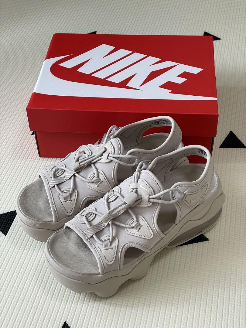 NIKE エアマックスココ　サンダル　24㎝　クリーム色
