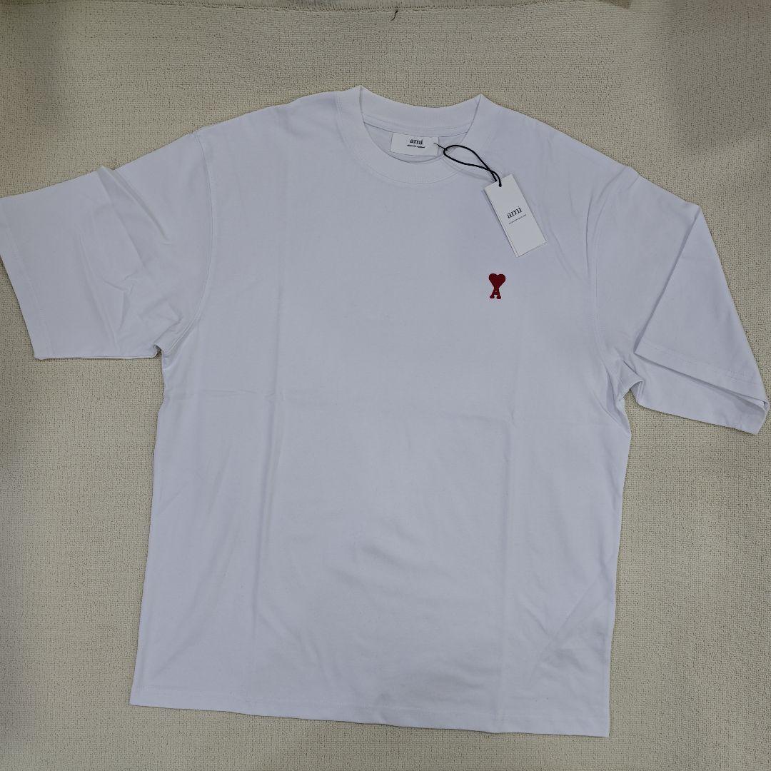 美品 Amiparis　アミパリス　Tシャツ　ホワイト　レッドロゴ S AMI PARIS アミパリス Tシャツ レッドロゴ - メルカリ