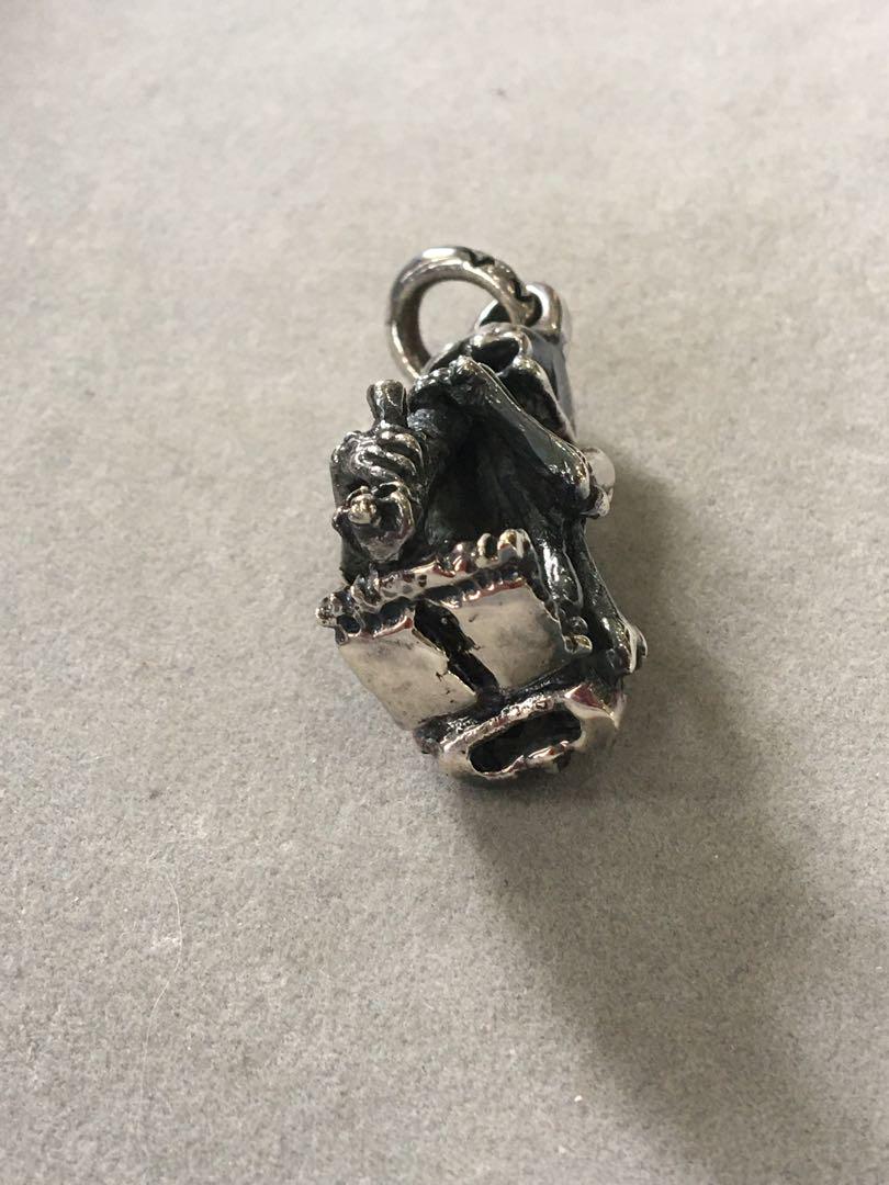 [新品] silver925 クラリネットを吹くスカル　骸骨　ペンダントトップ