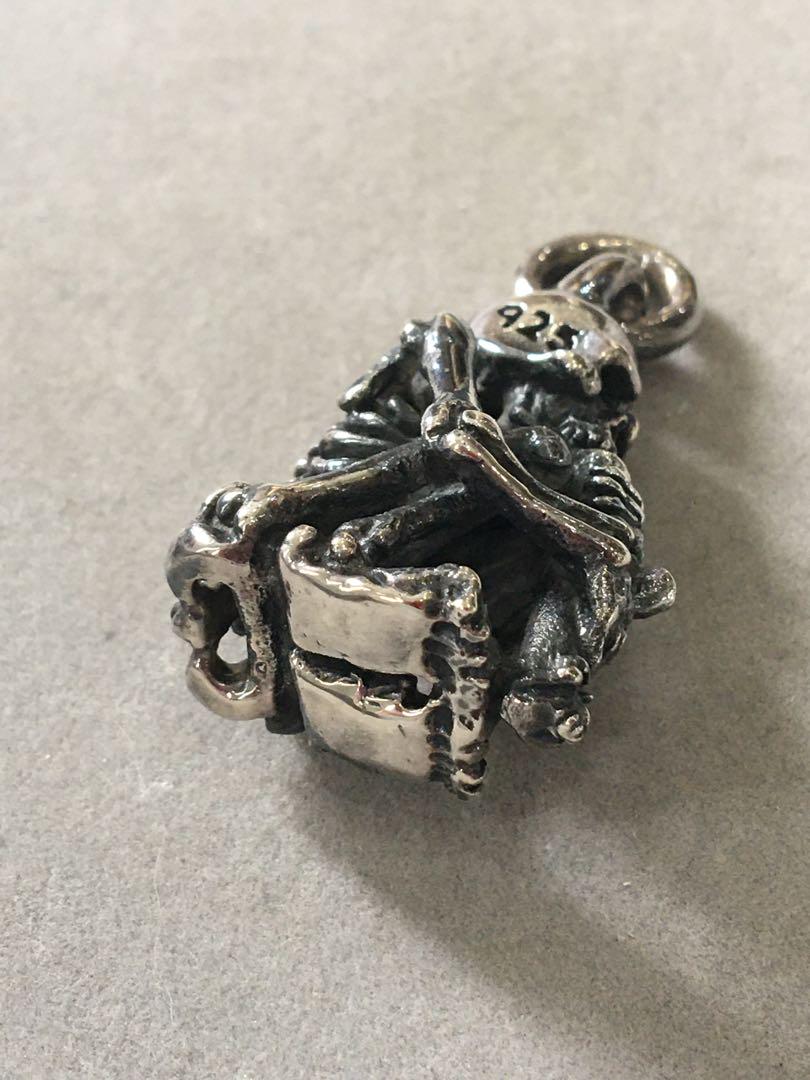 [新品] silver925 クラリネットを吹くスカル　骸骨　ペンダントトップ