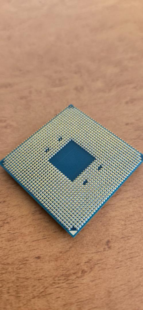 AMD Ryzen7 3700x AM4対応 CPU本体