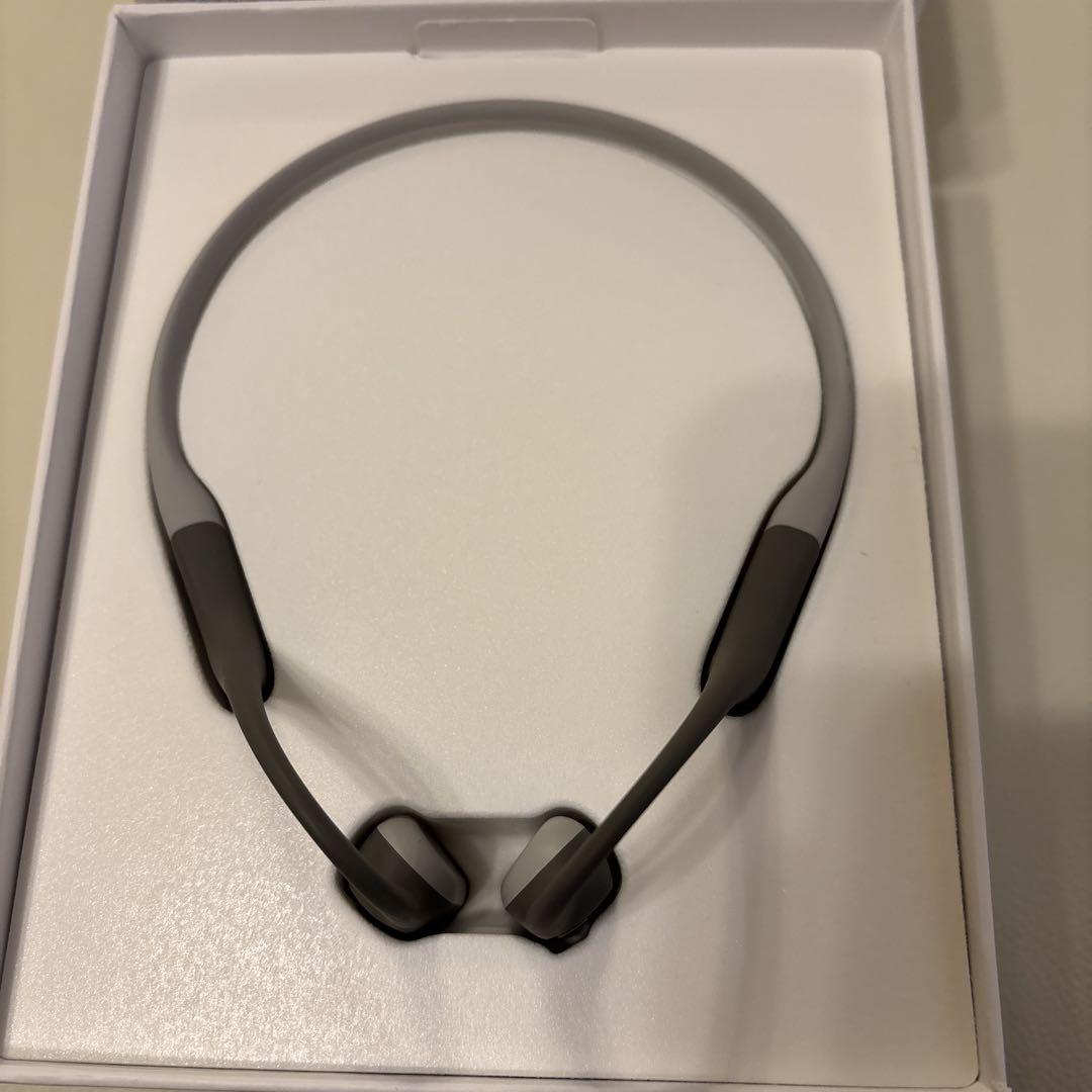SHOKZ OPENRUN 骨伝導イヤホン グレー