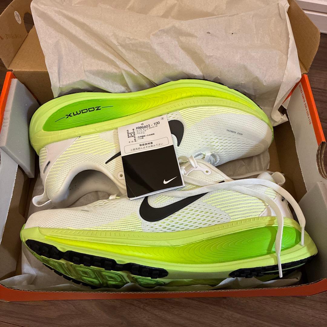 NIKEランニングシューズ　ボメロ18