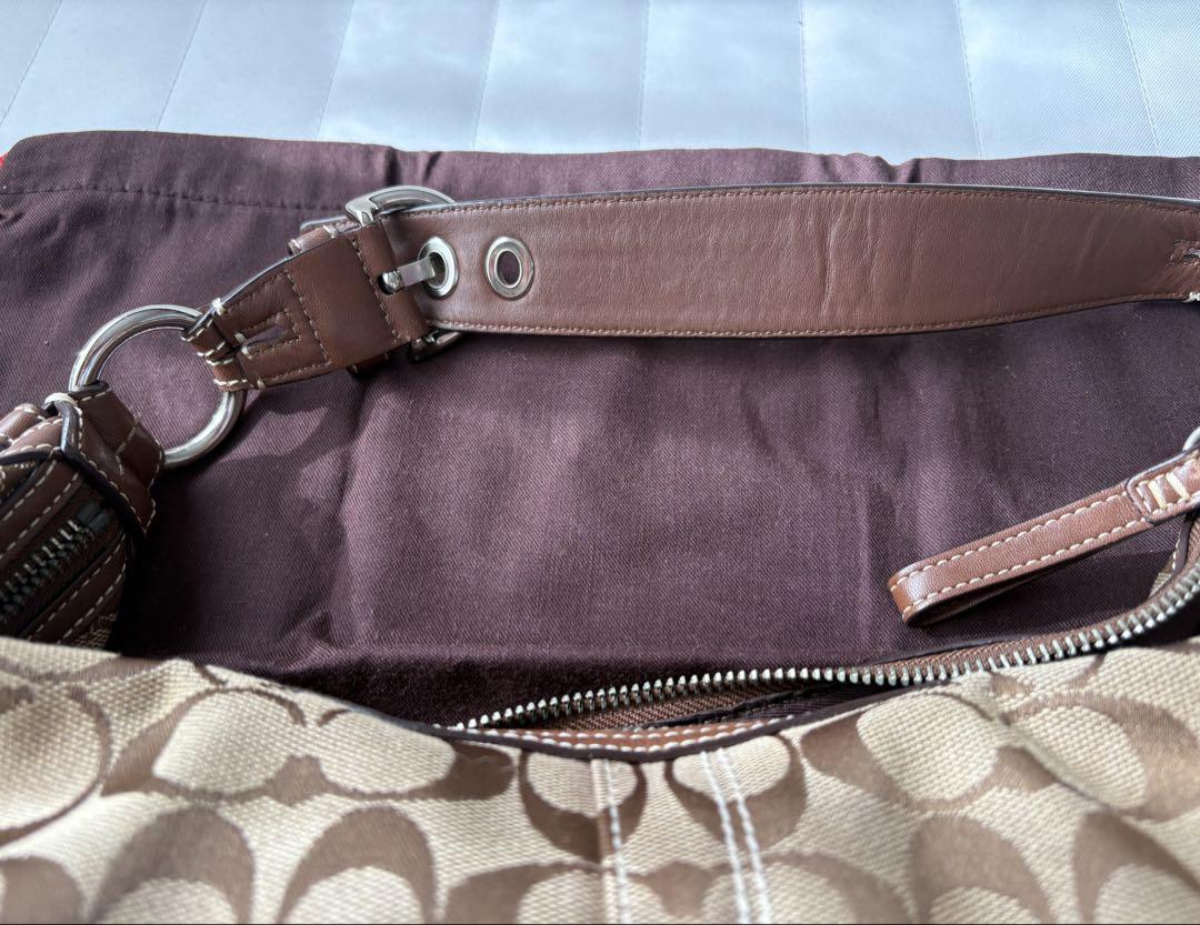 【正規品】COACH コーチ　ショルダーバッグ　三日月型　ブラウン