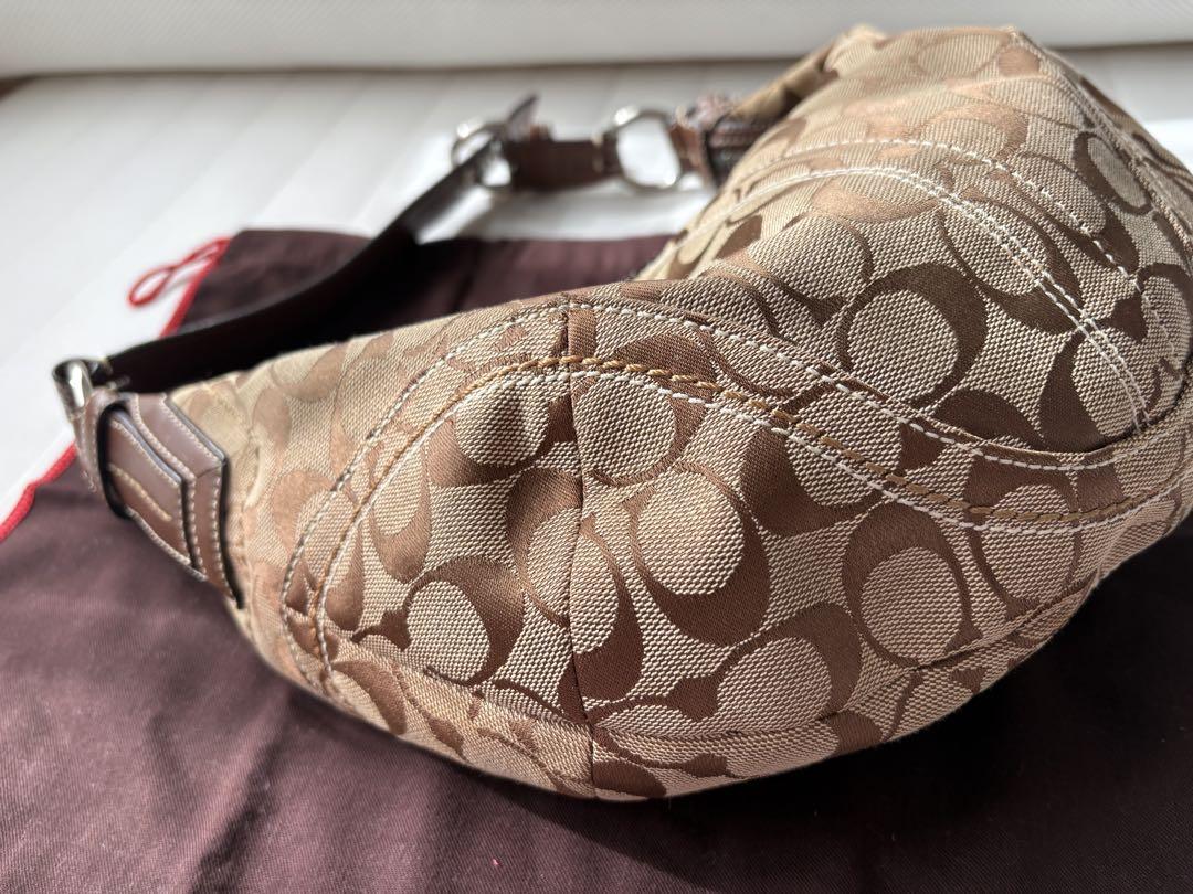 【正規品】COACH コーチ　ショルダーバッグ　三日月型　ブラウン
