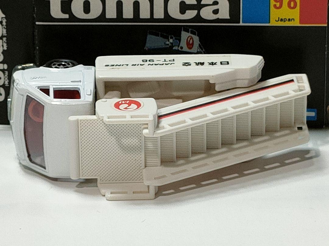黒箱トミカ 98 JAL日本航空タラップカー 美品 日本製 - メルカリ