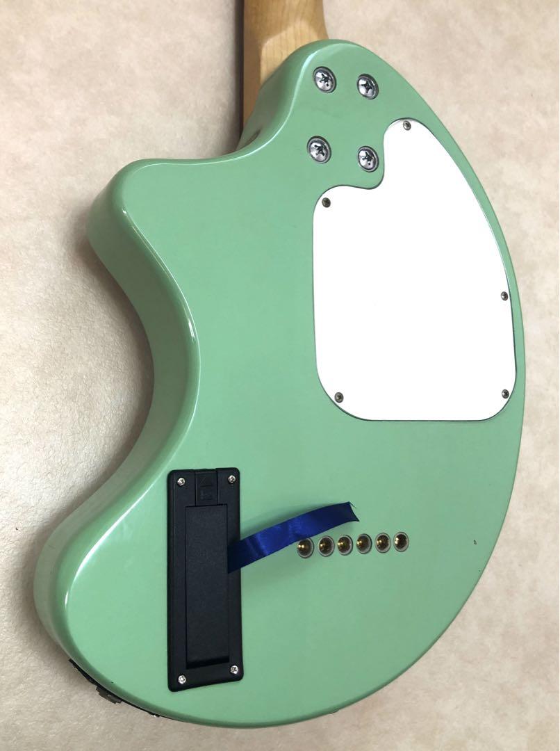 【美品】ZO-3 ミントグリーン アンプ内蔵ミニギター ヘッドフォン端子付