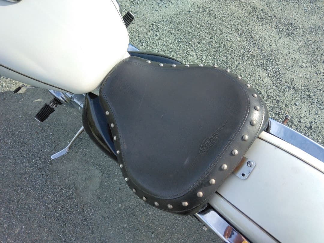 イントルーダー　400　クラシック　キャストホイール