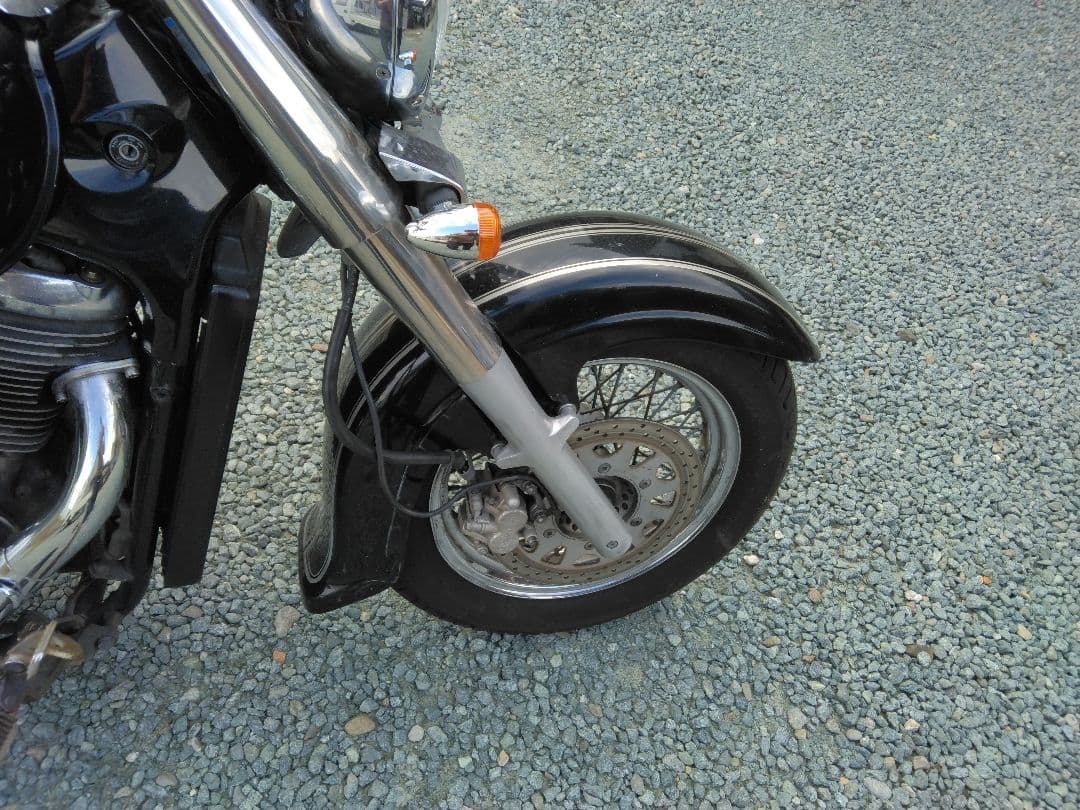 イントルーダー　400　クラシック　キャストホイール