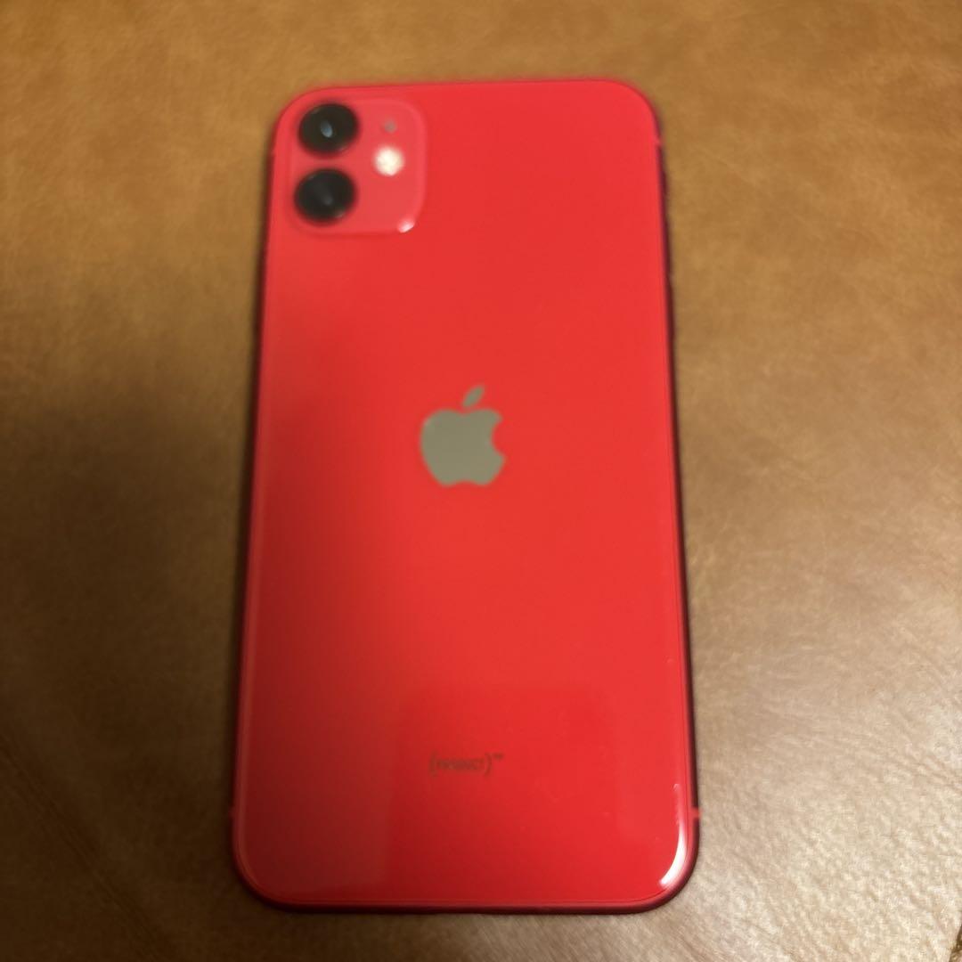 Apple iPhone 11 (赤) 本体