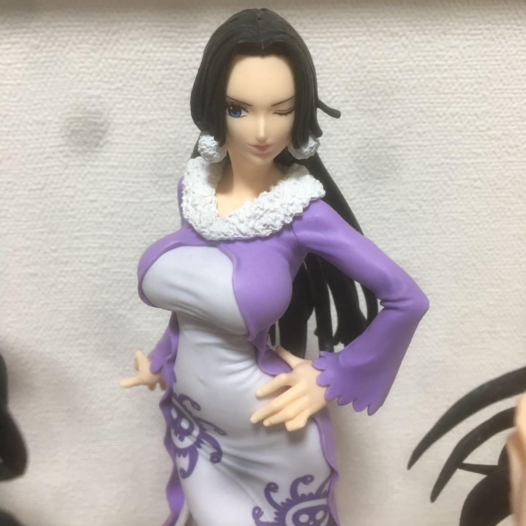 ONEPIECE ボアハンコック フィギュア