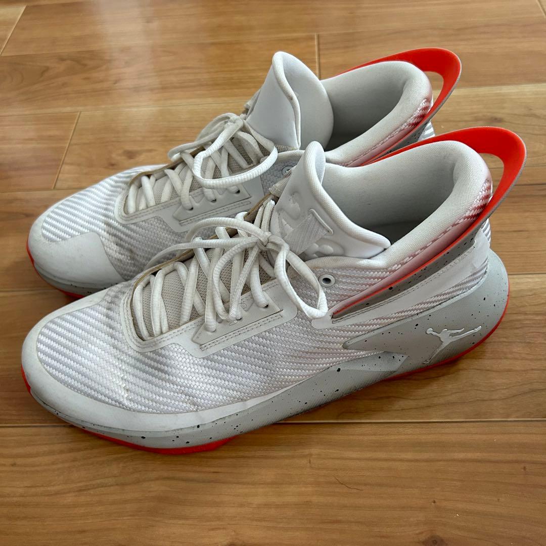 トップ エアジョーダン バスケットシューズ 29.5センチ 4250円 靴