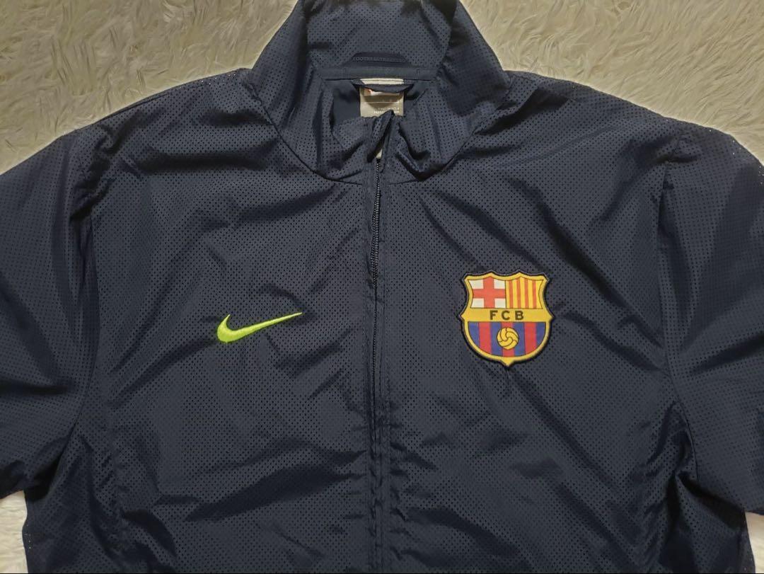 NIKE ナイキ　バルセロナ　2009-2010シーズン　ジャケット　Lサイズ NIKE ナイキ バルセロナ 2009-2010シーズン ジャケット Lサイズ