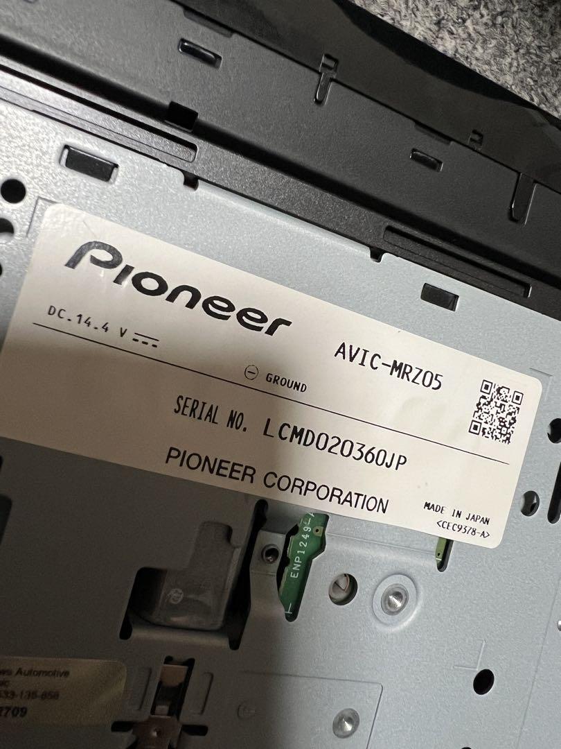 カーナビ Pioneer carrozzeria AVIC-MRZ05