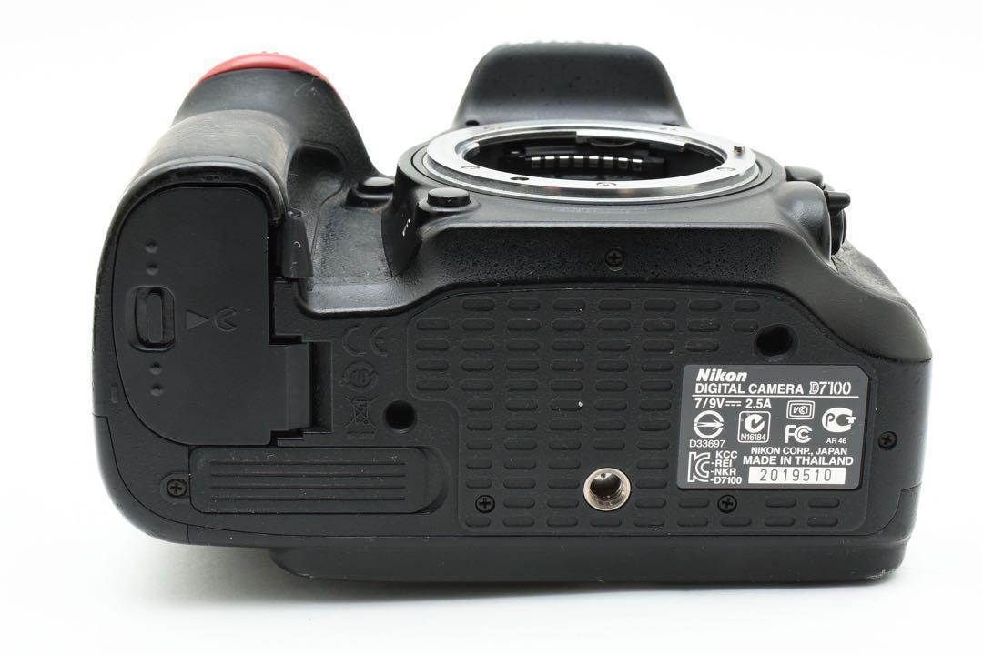 週末限定ンセール ✨外観訳アリ特価✨Nikon D7100 ニコン✨ダブレンス✨高速連写✨ デジタルカメラ