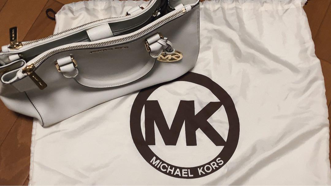 MICHAEL KORS ホワイトバッグ 保存袋付き