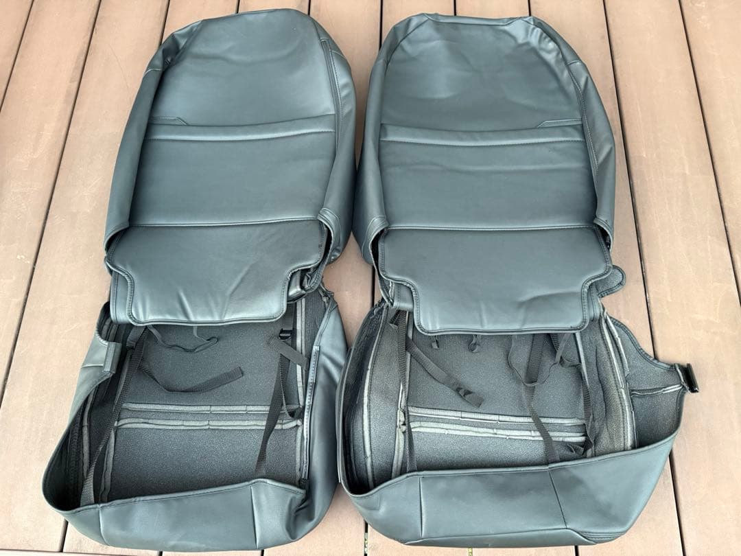 クラッツィオ オーラニスモシートカバーClazzio