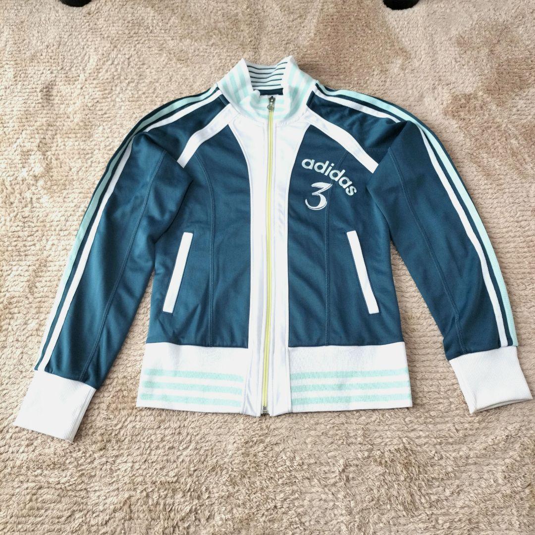 adidas アディダスジャージ　セットアップ　刺繍ロゴ