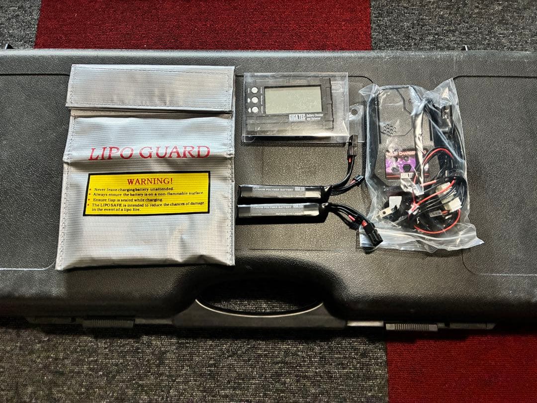 東京マルイ【美品】KRISS VECTOR SMG付属品多数 東京マルイ【美品】KRISS VECTOR SMG付属品多数