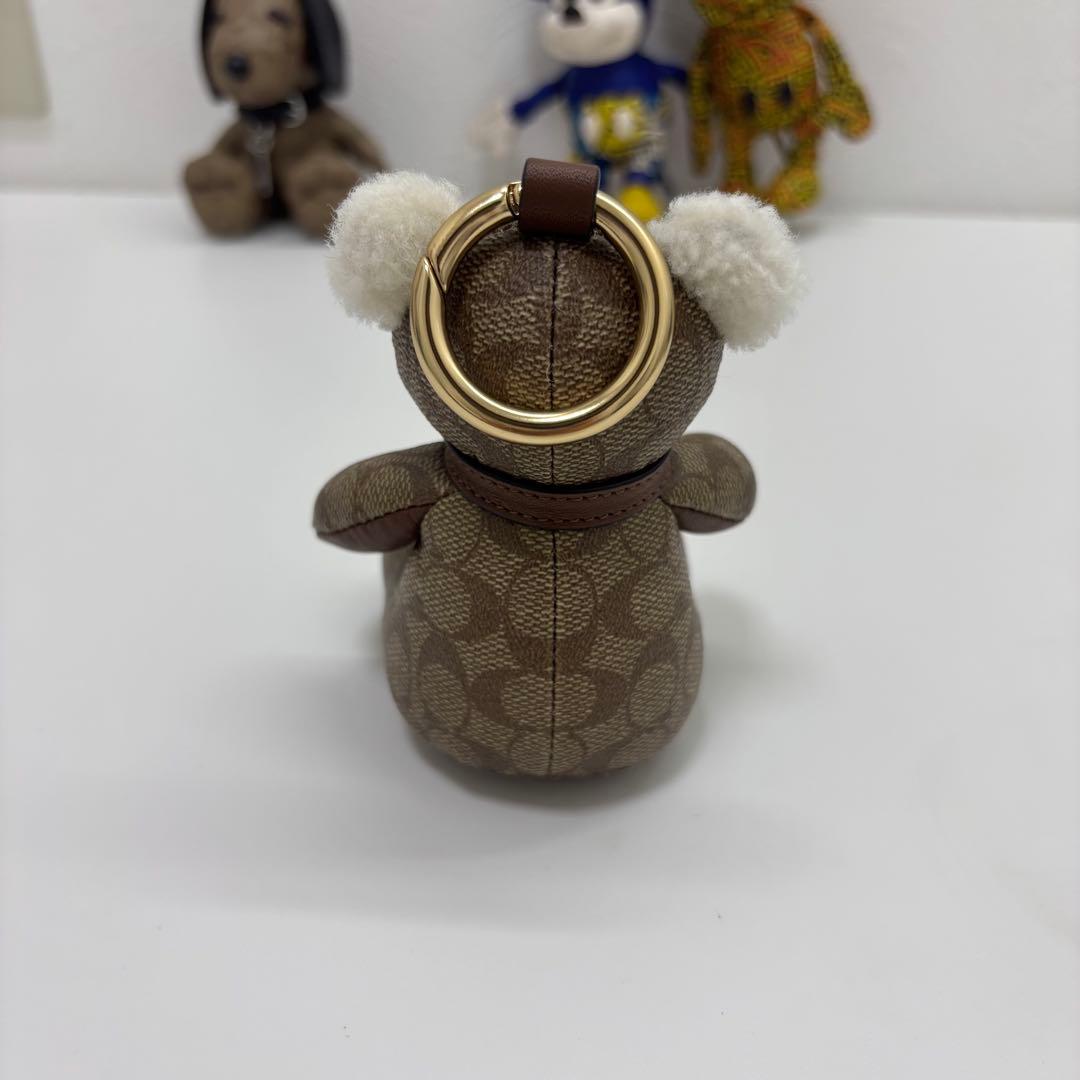 4点 スヌーピー