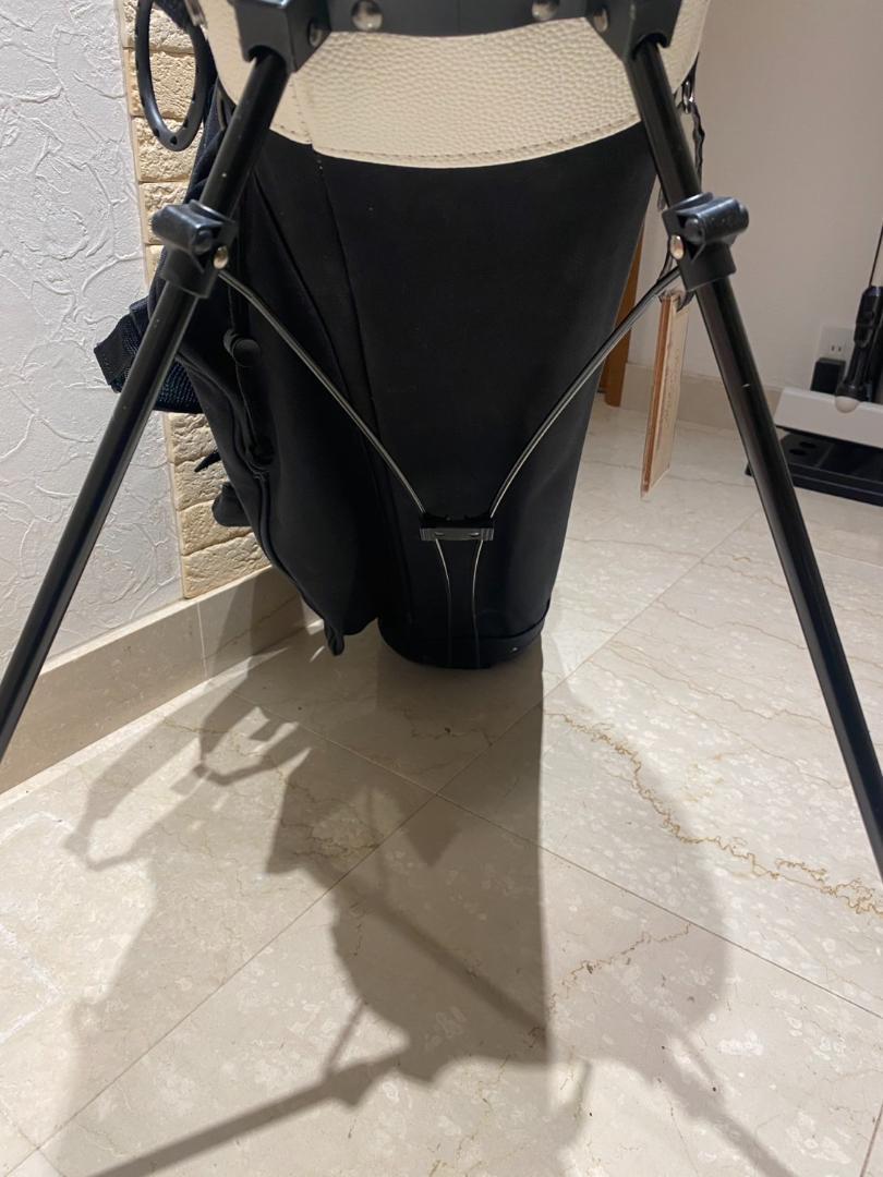 木の庄スタンド式黒ゴルフバッグ