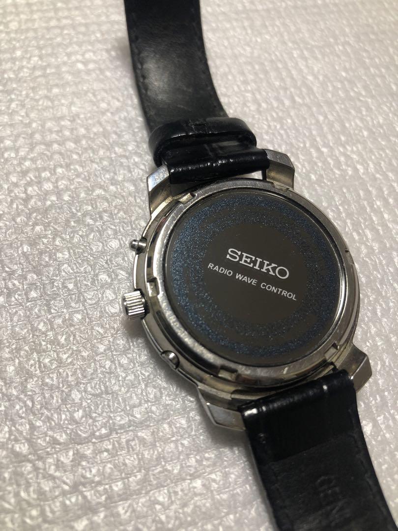 セイコー電波腕時計　ドルチェ　黒文字盤