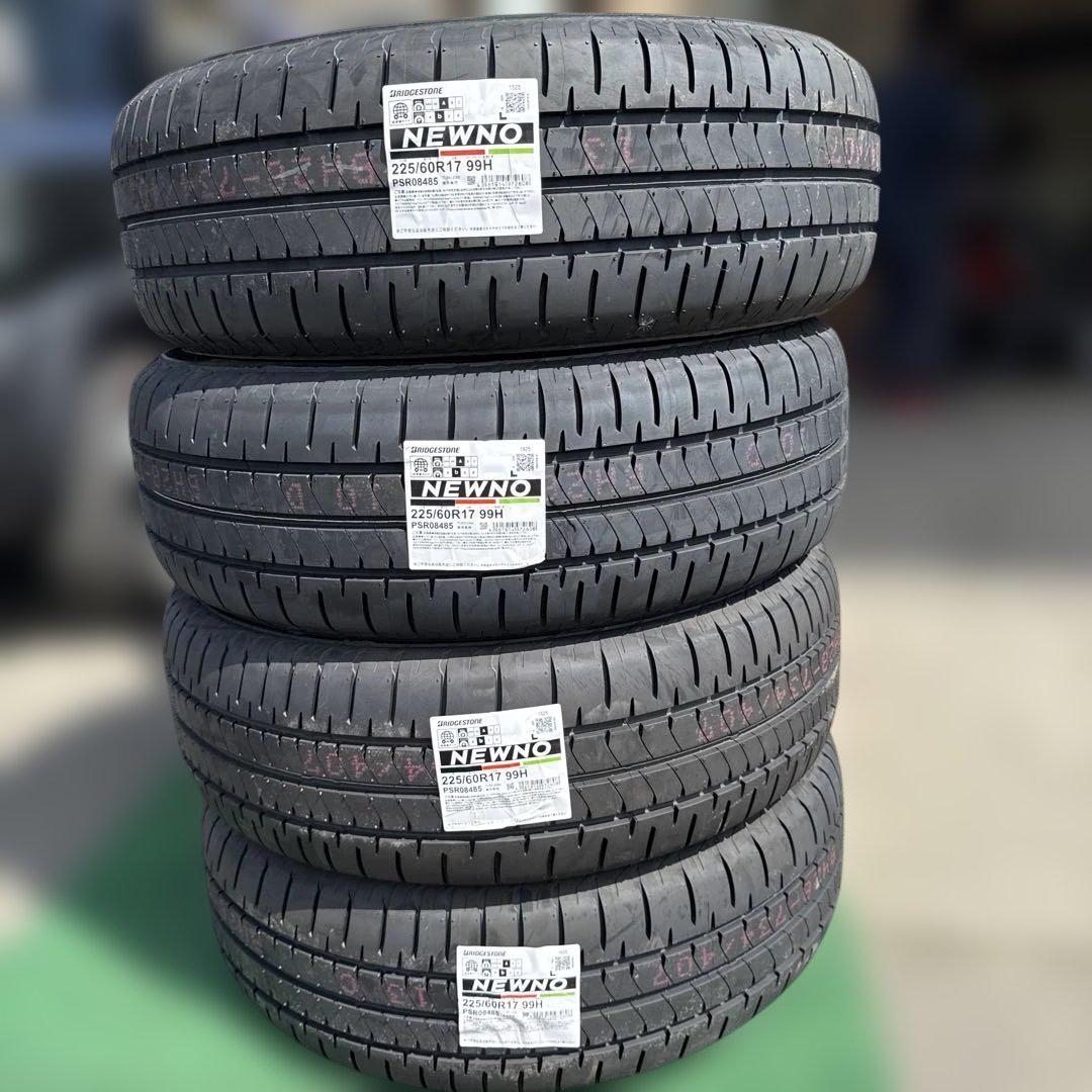 225/60R17 ブリヂストン　夏用タイヤ　ニューノ