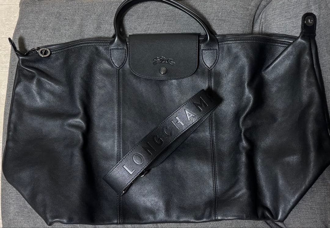 美品!《 Longchamp》プリアージュ キュイール L(ブラック)