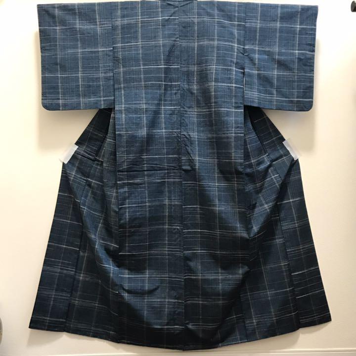 紬]紬の着物 美品 正絹 青藍色 チェック模様 趣味の逸品 袷
