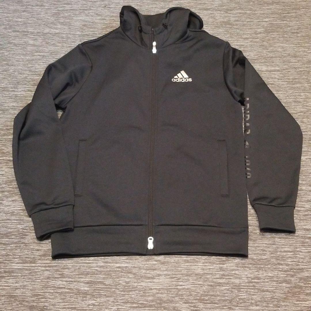 メルカリ Adidas ジップパーカー アディダス 5 600 中古や未使用のフリマ メルカリ Adidas ジップパーカー アディダス 5 600 中古や未使用のフリマ