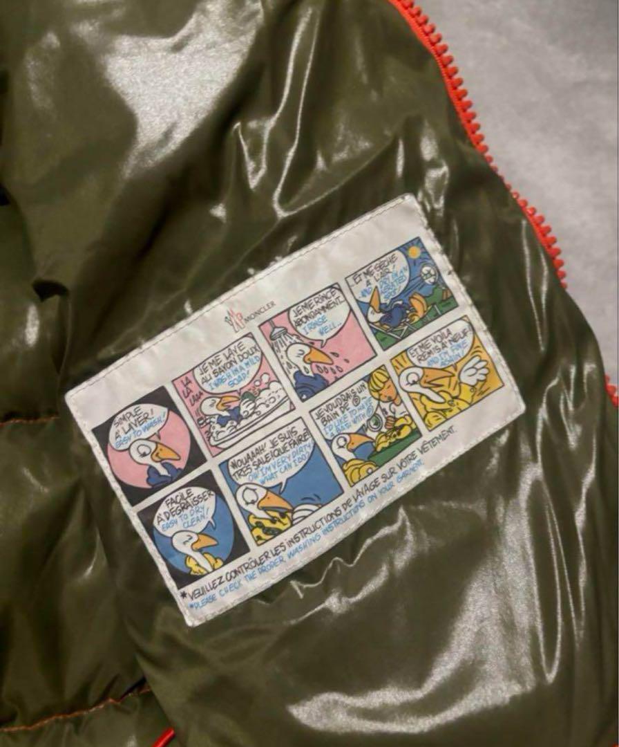 MONCLER オレンジ ダウンジャケット フード付き