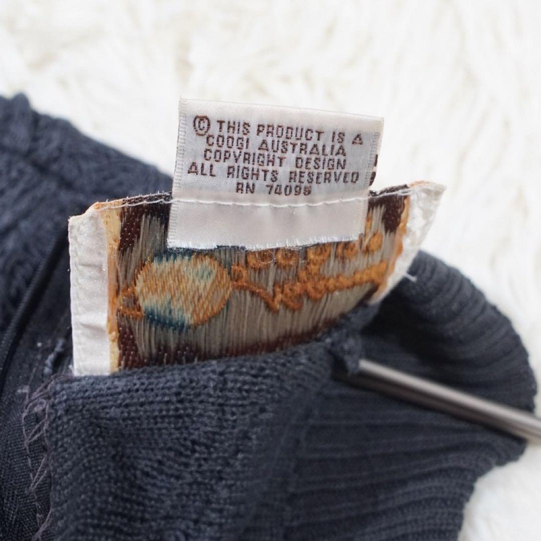 ダークグレー ケーブルニット ノースリーブ