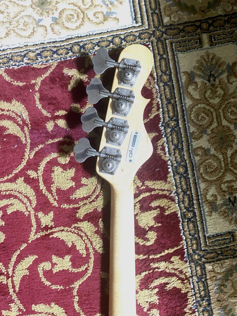ベース G&L2000 BASS USA left hand