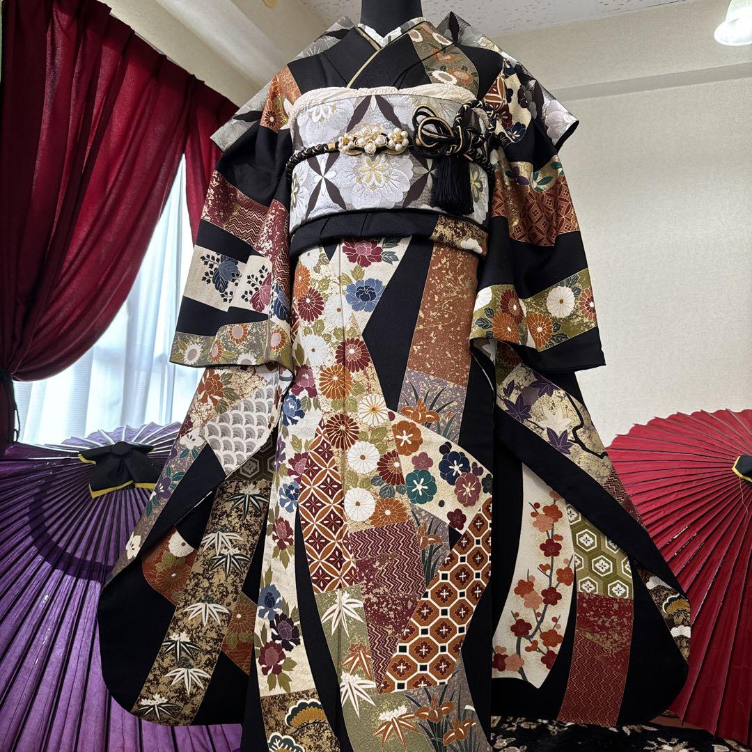 豪華絢爛振袖フルセット・古典柄・短冊・金駒刺繍・菊・七宝・亀甲・松竹梅・逸品
