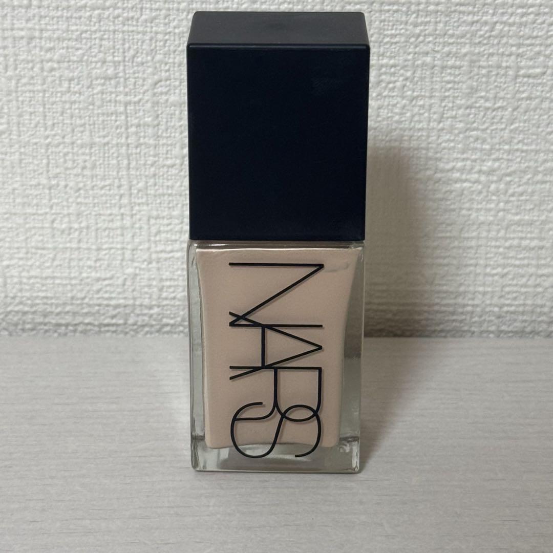 NARS ファンデーション