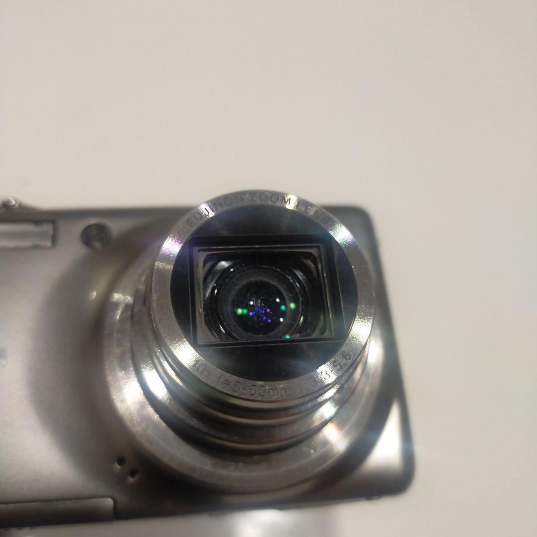動作確認済Fujifilm FinePix F70EXR デジカメ シルバー