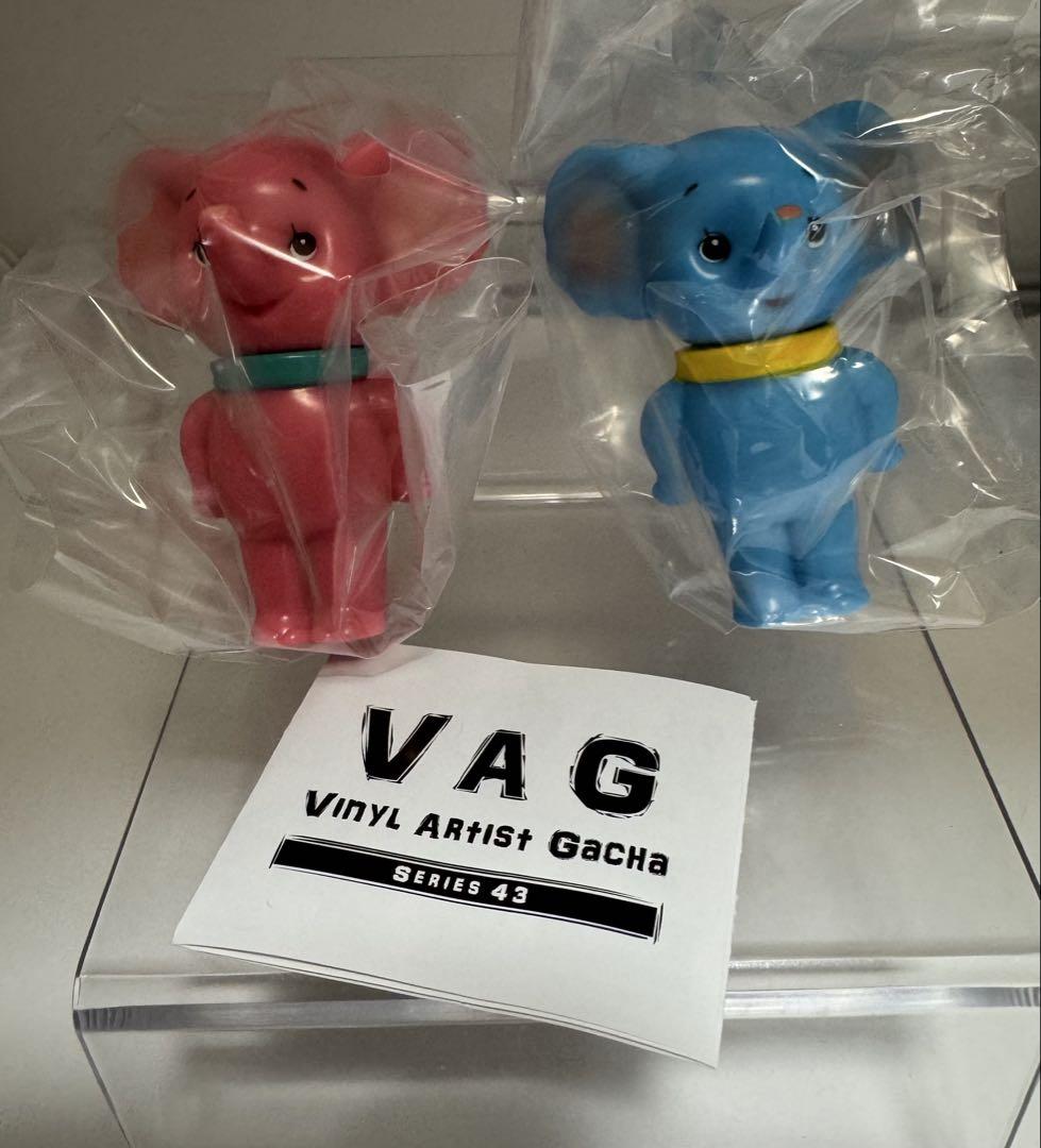 VAGシリーズ43 ZOU ピンク&ブルー2体セット 未開封カプセルトイ
