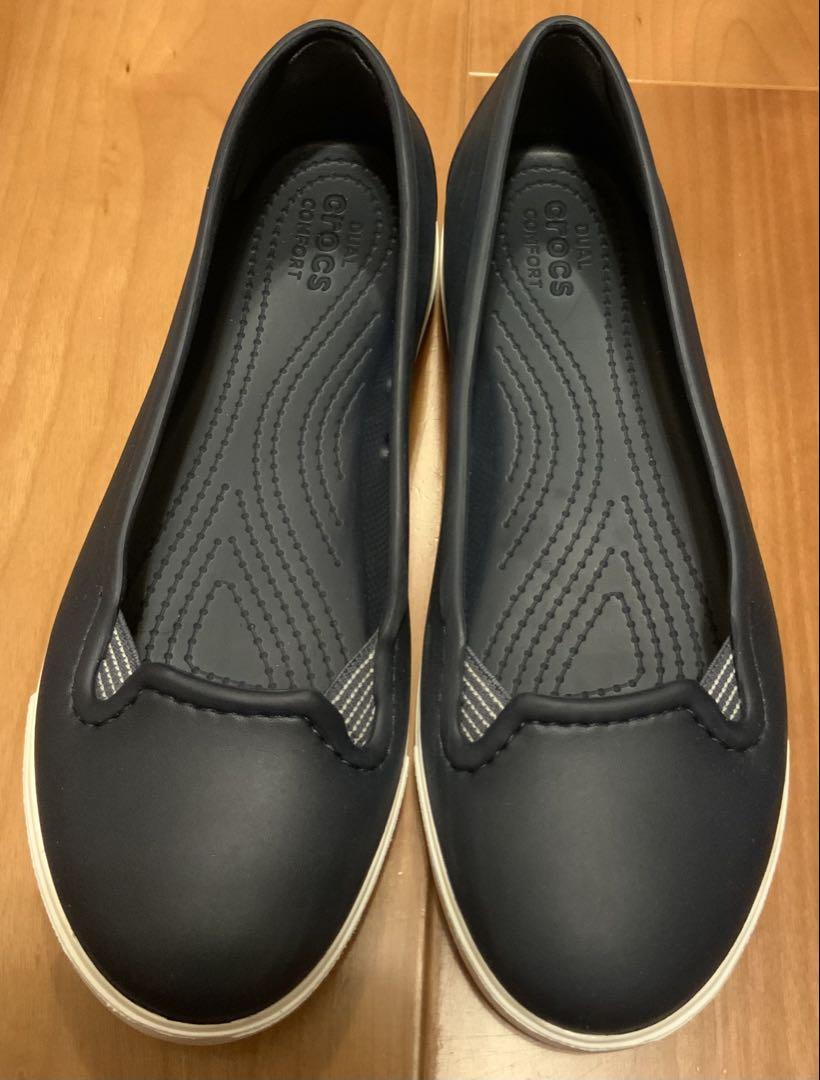 美品　CROCKS クロックス　W7 23㎝　スリッポン　フラットシューズ