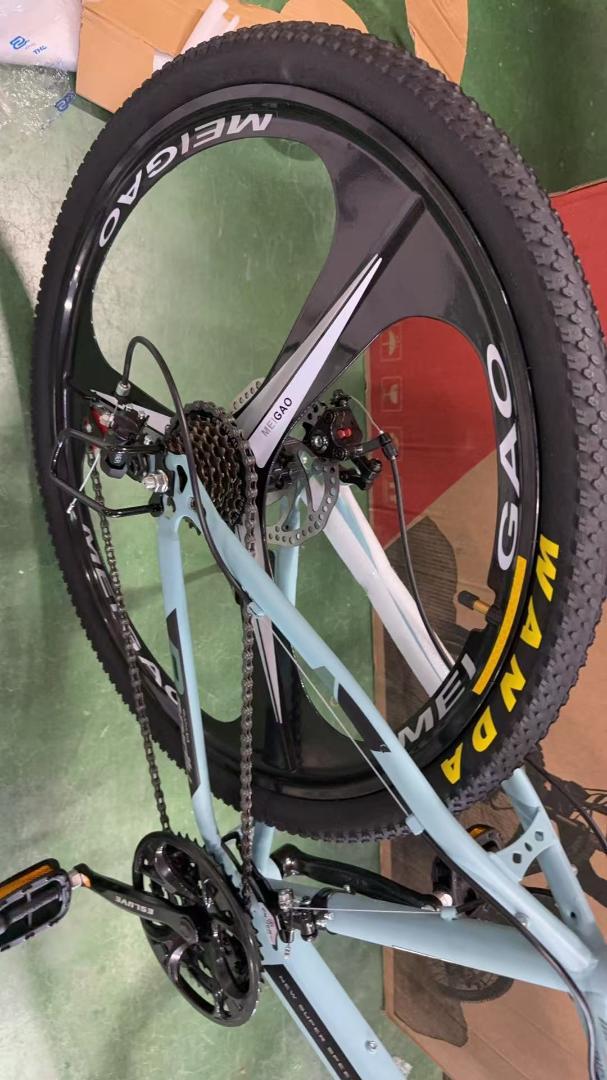 マウンテンバイク 26インチ MTB 自転車 21段変速 ディスクブレーキ