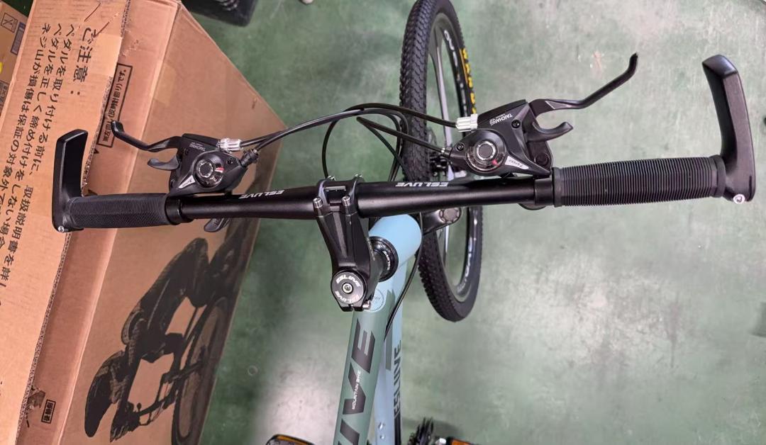 マウンテンバイク 26インチ MTB 自転車 21段変速 ディスクブレーキ