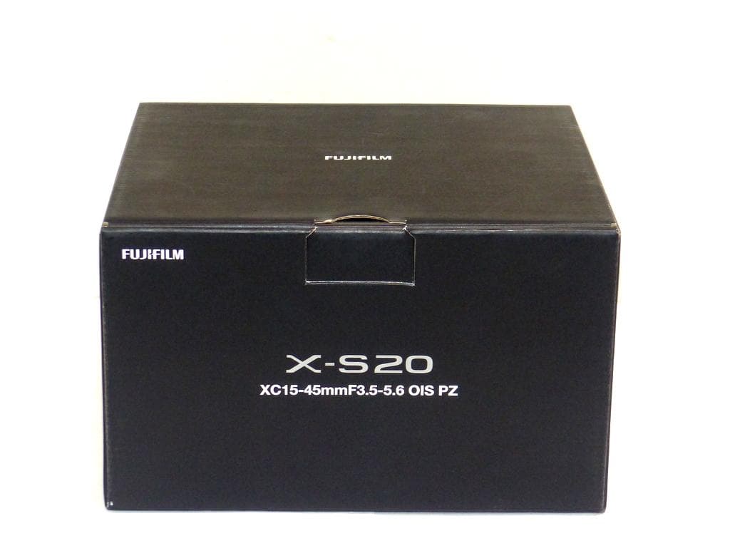 【2132】 新品 フジフィルム X-S20 XC15-45mm レンズキット