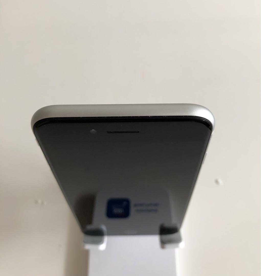 iPhone SE2 64GB ホワイト ジャンク品 - メルカリ