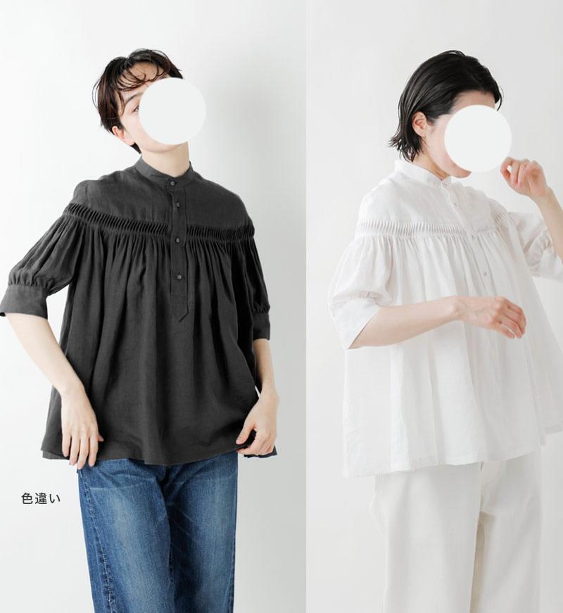 美品 Scye（サイ）4万円 リネン100%のタックブラウス シャツ B313 美品 Scye（サイ）4万円 リネン100%のタックブラウス シャツ B313