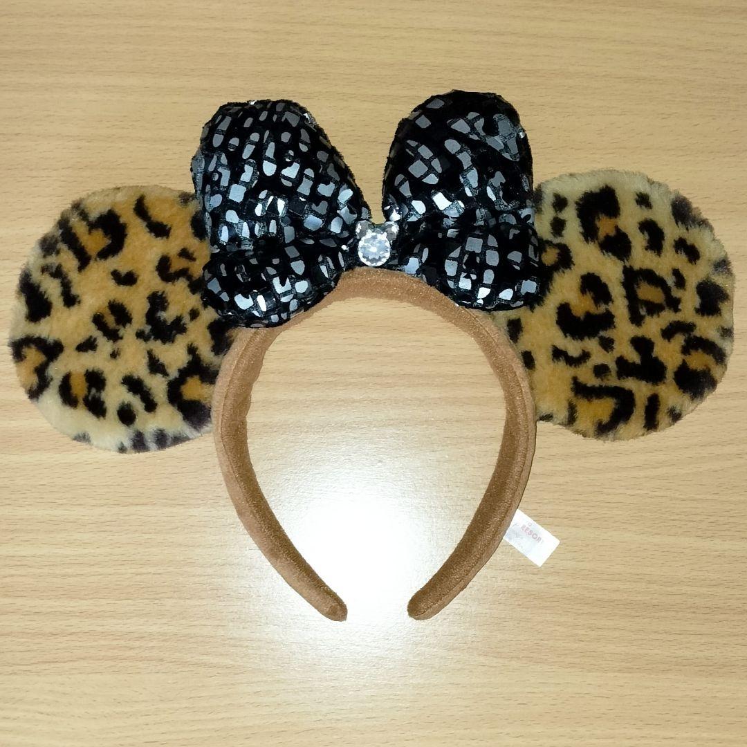 【即購入⭕️】ディズニー ヒョウ柄スパンコールリボンのカチューシャ